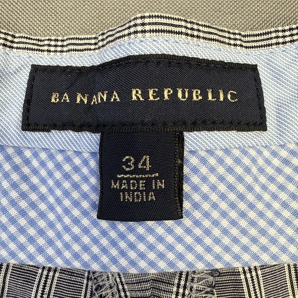 Banana Republic these banana